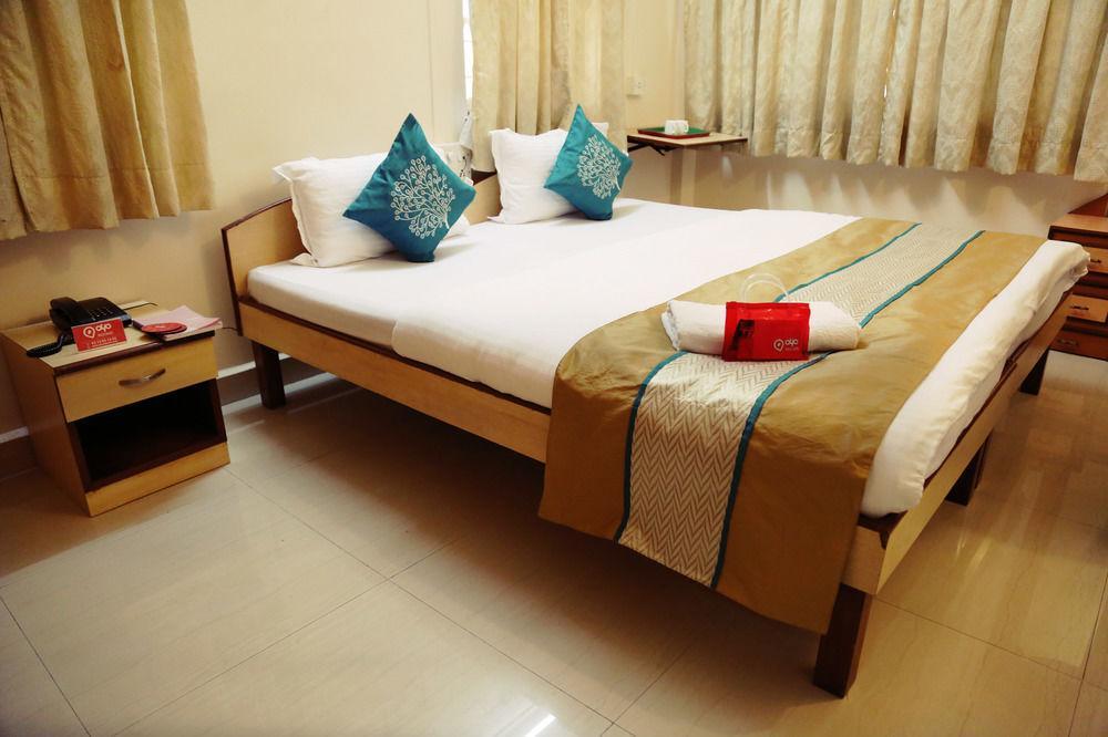 Oyo 946 Royce Studio Apartments Pune Exterior photo